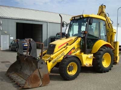 Buldoexcavator de inchiriat