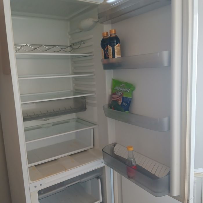 Холодильник продам