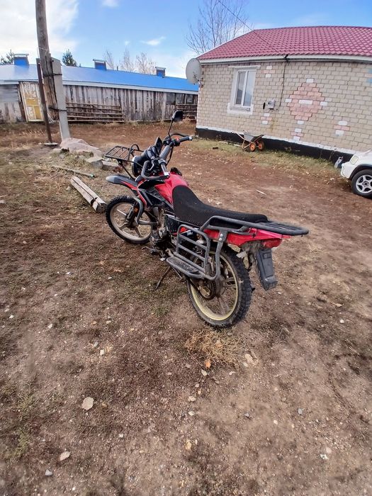 Продам мотоцикл супер 200 кубовый