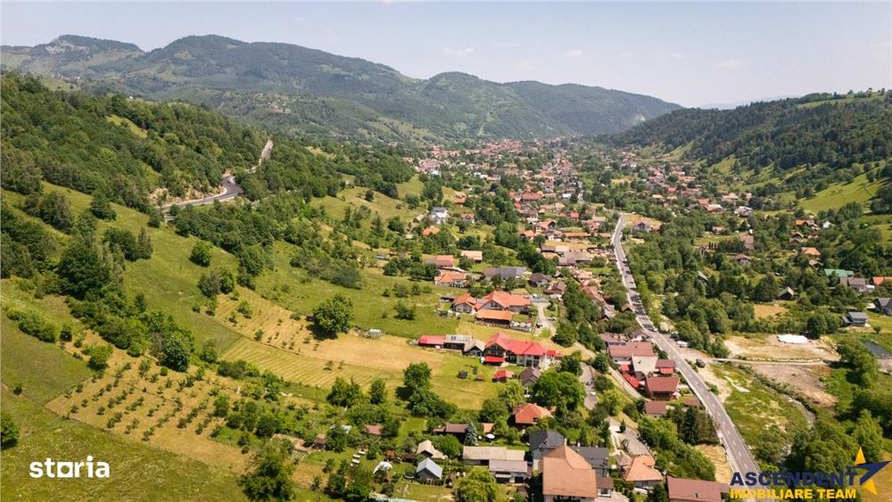 View superb:intravilan,constructie rezidentahotel,2.327 mp,Moieciu de