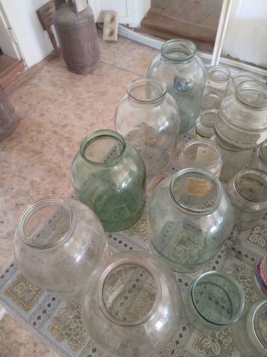 Продам 3 литровые банки