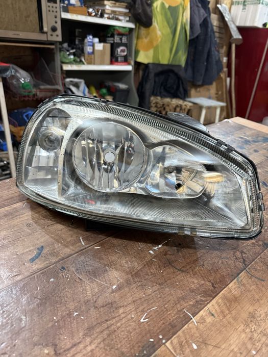 Фара калина 1 правая оригинал бош