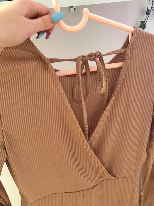 Рокля с-м цикламена и кафява