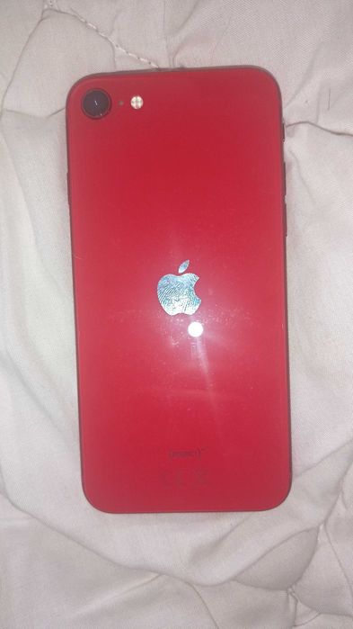 iPhone SE2020 в добро състояние