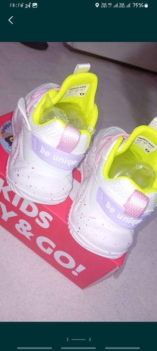 Кроссы детские 35р