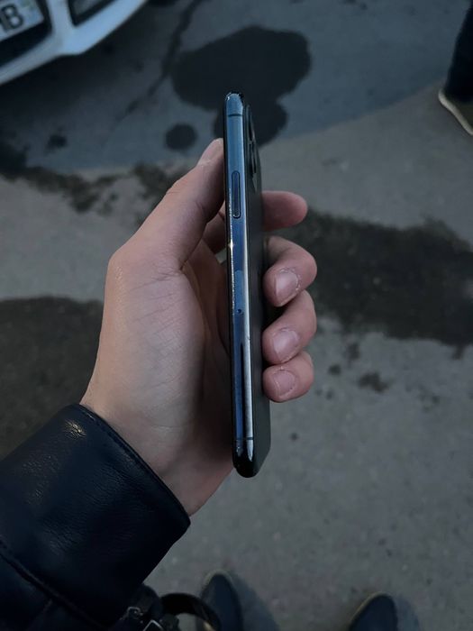 Phone 11 pro holati yah