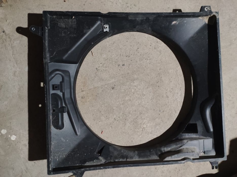 Корпус диффузора Toyota LC Prado 150