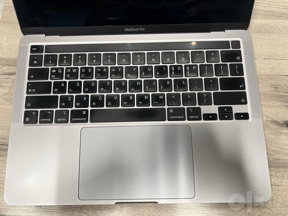 Macbook pro M1 8/256