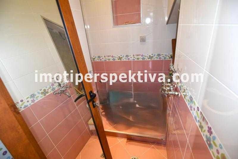 Продава се Тристаен апартамент в Пловдив, Център - 145 кв.м за 876 €/кв.м - Снимка #11