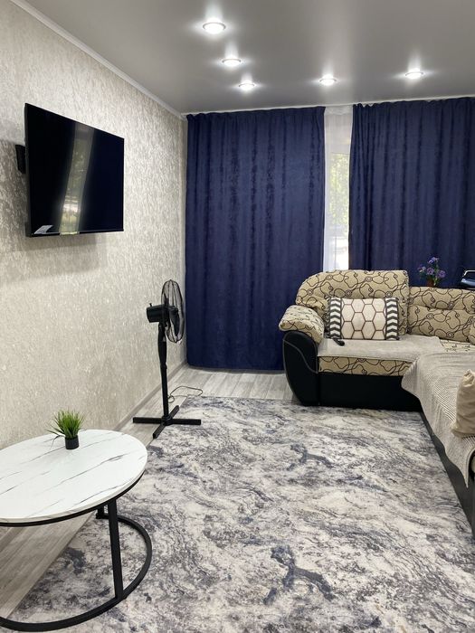 Сдам посуточно  2 -х комнатную