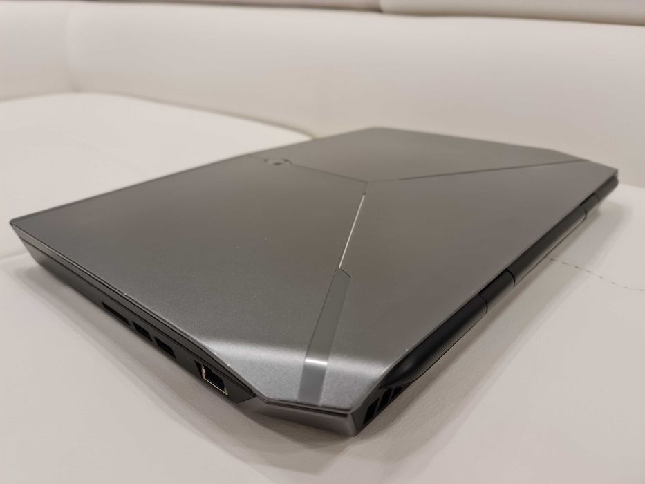 Laptop gaming ALIENWARE 16", intel core i7- quad core ,ram 16 gb