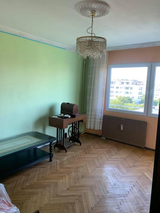 Тристаен апартамент в ж.к. Илинден.