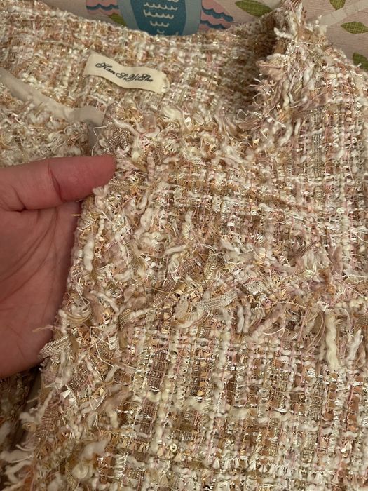 Все по 1900тг ……….