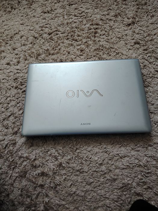 Ноутбук  сони...