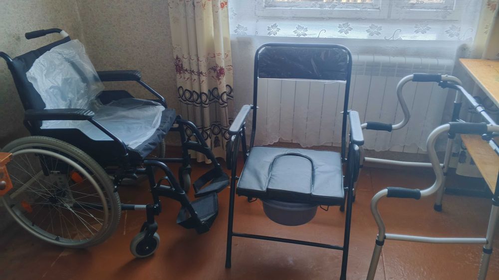Инвалидная коляска новая в упаковке