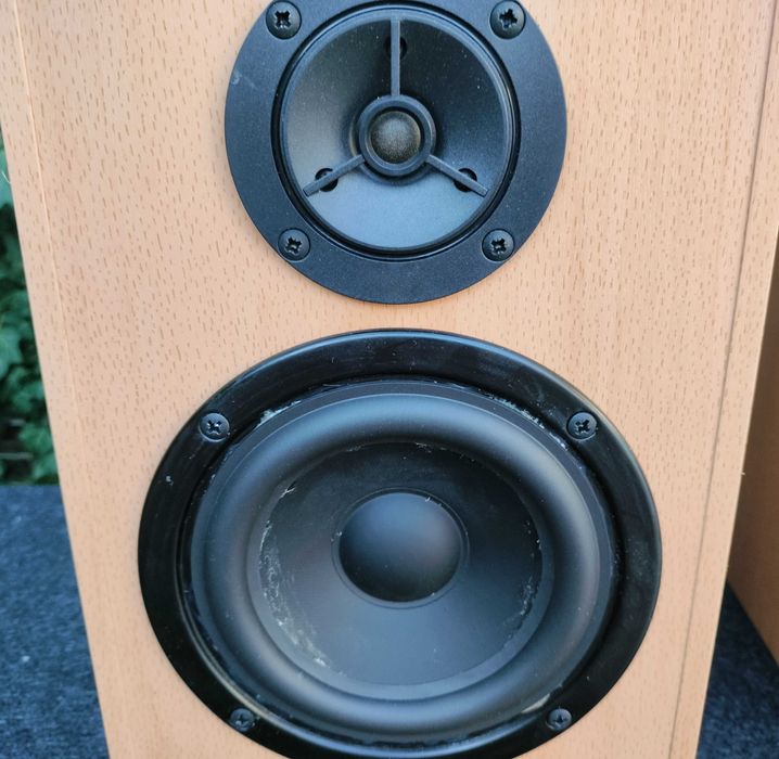 top top  denon speak