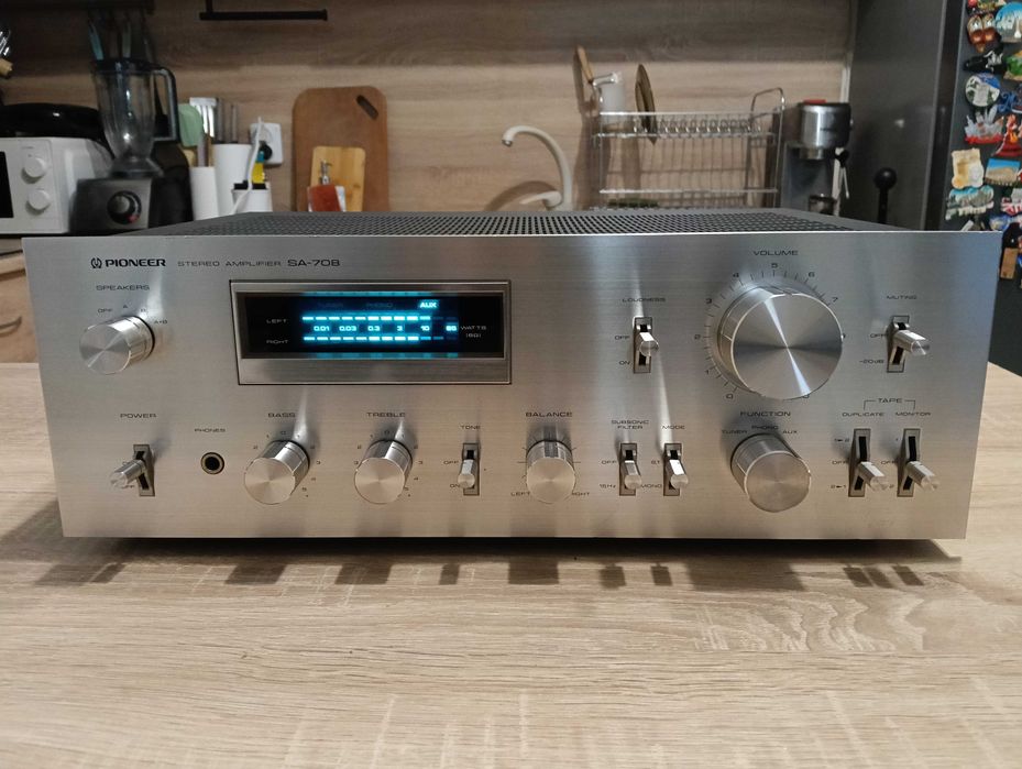 Усилвател Pioneer SA 708