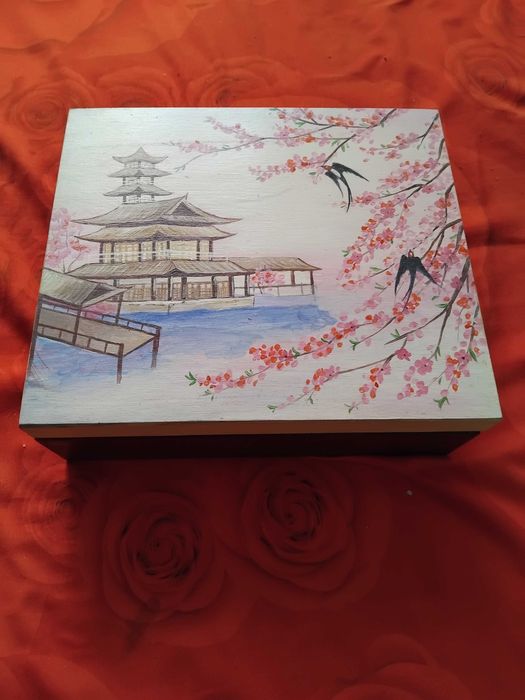 Cutie pentru ceasuri – lemn, pictată manual, 8 compartimente