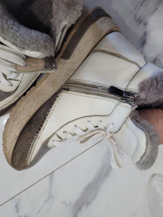 зимние кроссовки