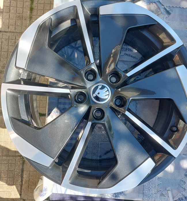 Джанти  18"за SKODA Octavia модел "Comet" 18 "