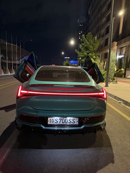 Neta S sport kar kraska toza