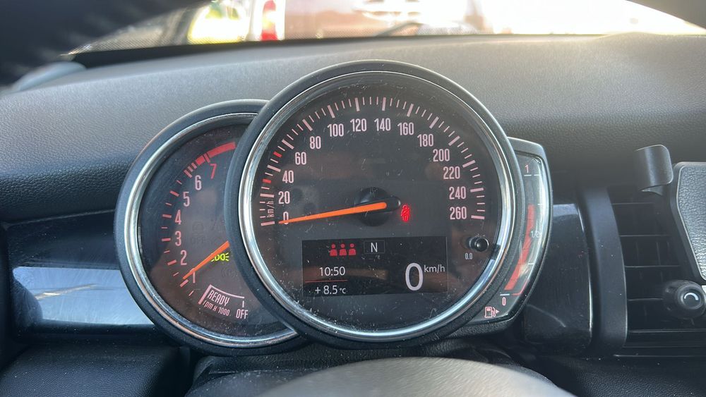 Vând Mini Cooper One