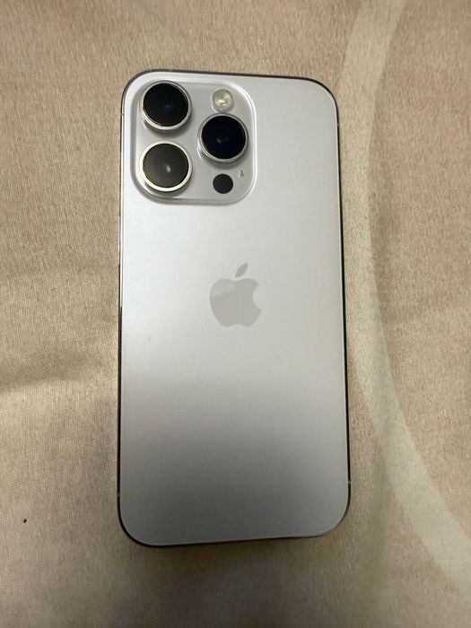 iPhone 14 pro silver piese