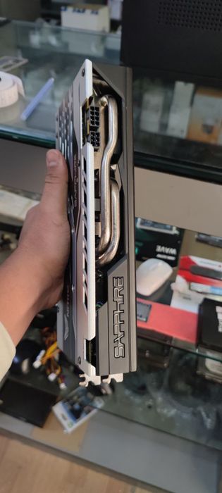 Sapphire Nitro rx570 8gb 256bit ddr5!