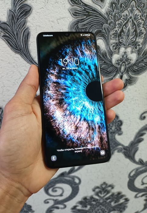 Samsung A70 6/128 gb