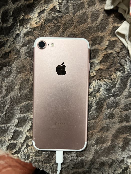 телефон Iphone 7 32gb