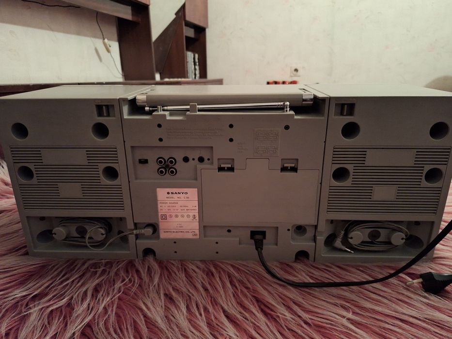 Радиокасетофон SANYO