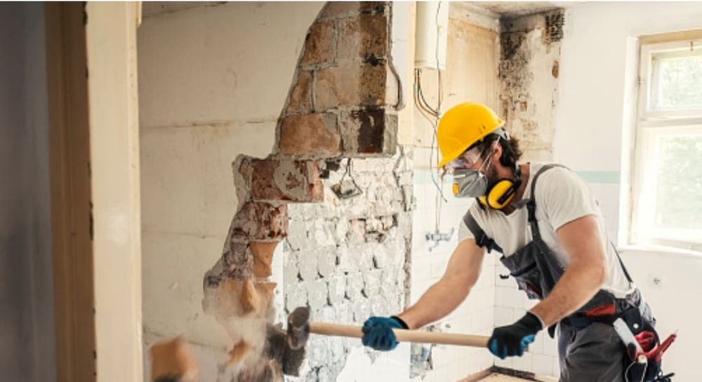 Demolare ,decopertare ,debarasare, defrișare,daramat