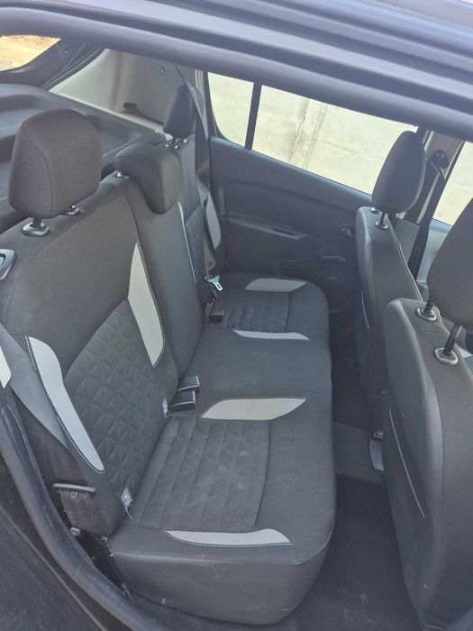 Dezmembram Dacia Sandero stepway 1.5 dci