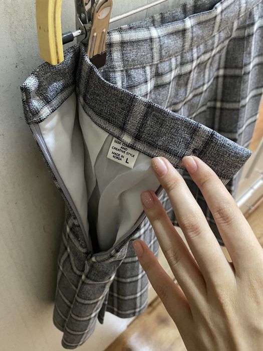 серая юбка в клетку,размер L