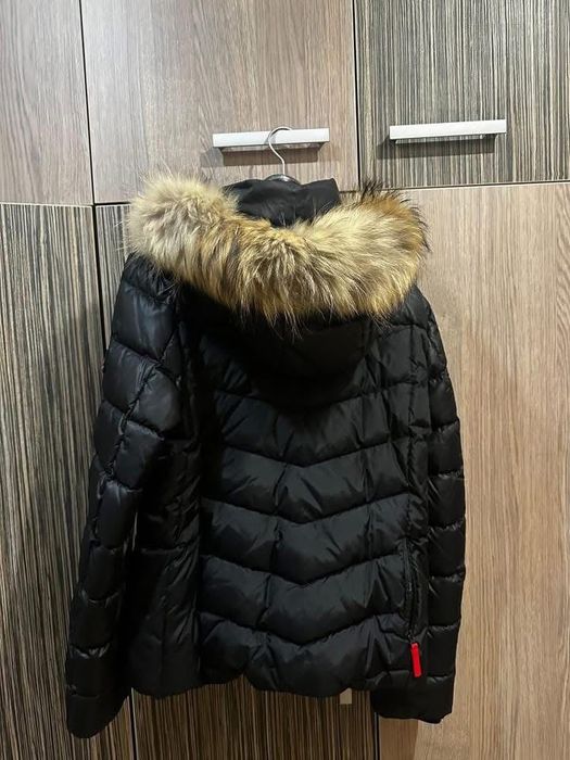 Яке Bogner с качулка Raccoon от истински косъм