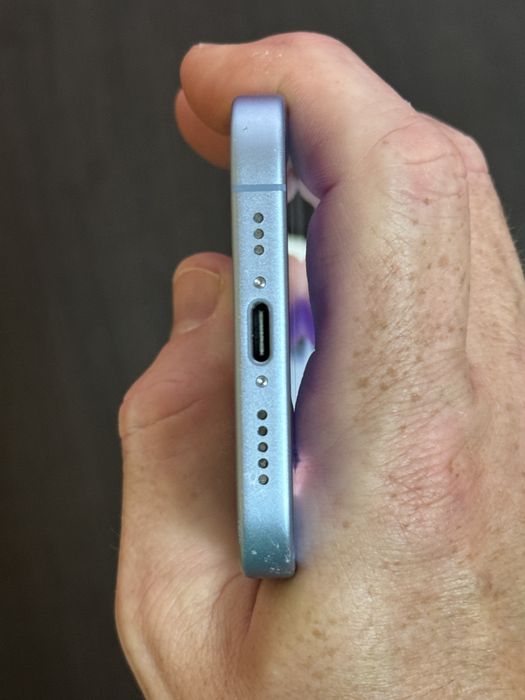 Apple iPhone 17 256GB / 99% батерия