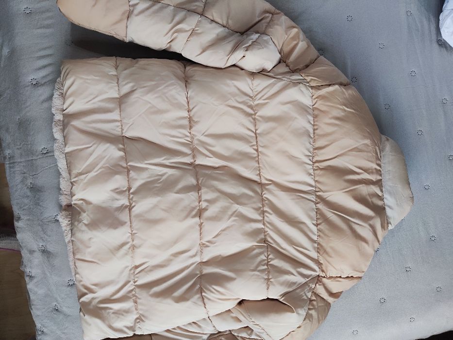 Страхотно двулицево яке Reebok