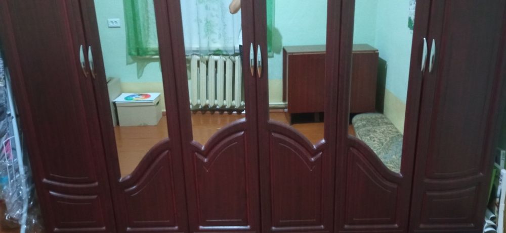 Шифонер ва комод