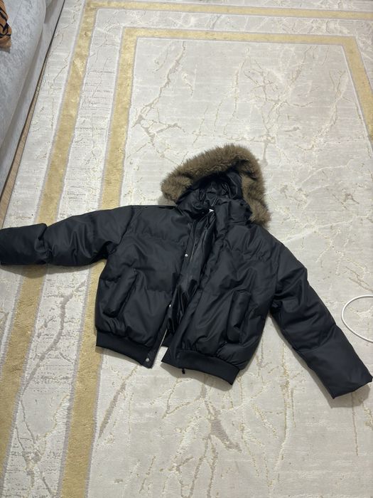 Продам куртку пуховик