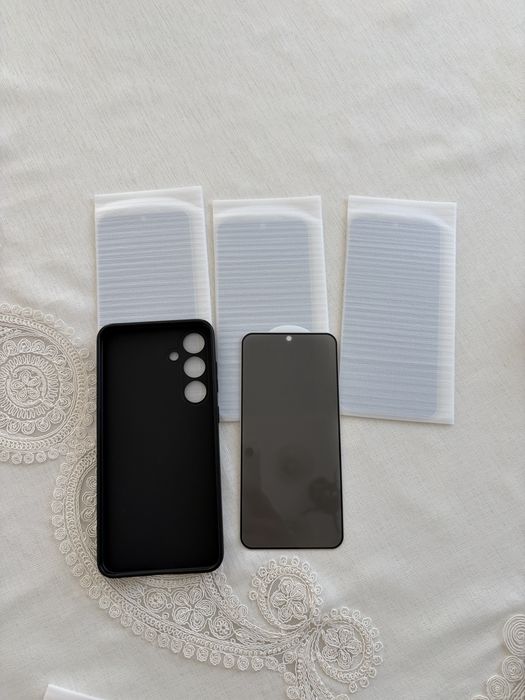 Huse - Folii - Samsung Galaxy S24