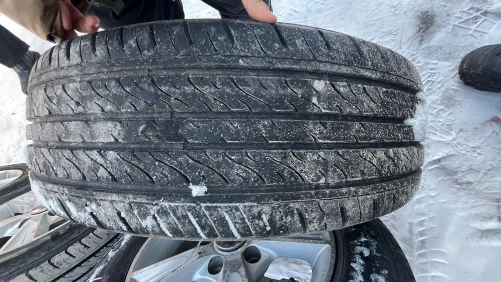 Продаю резину хорошем состоянии