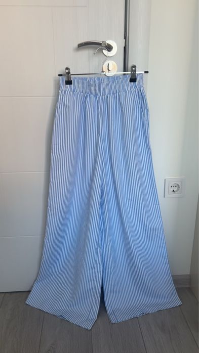 Стилен син панталон на райе