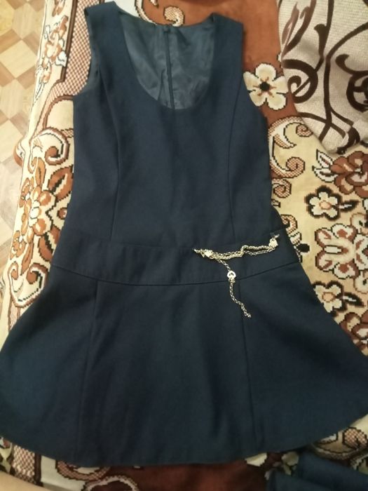 Продам школьную форму на девочку. Ангельхер