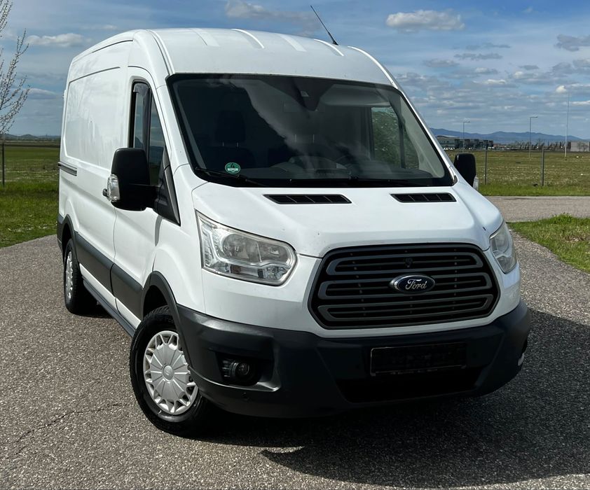 Ford transit 2015/ clima , model mediu !