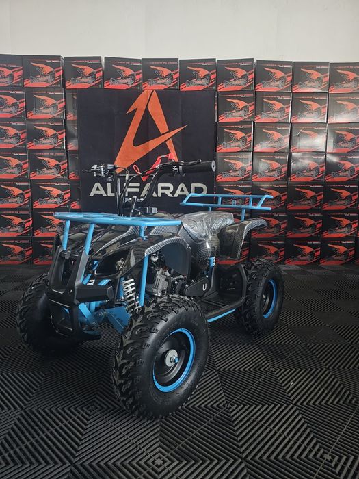 ATV Hummer pentru copii pe Benzina 49cc cu viteza reglabila, roti 6 inch balon Mare Nou adus din Germania