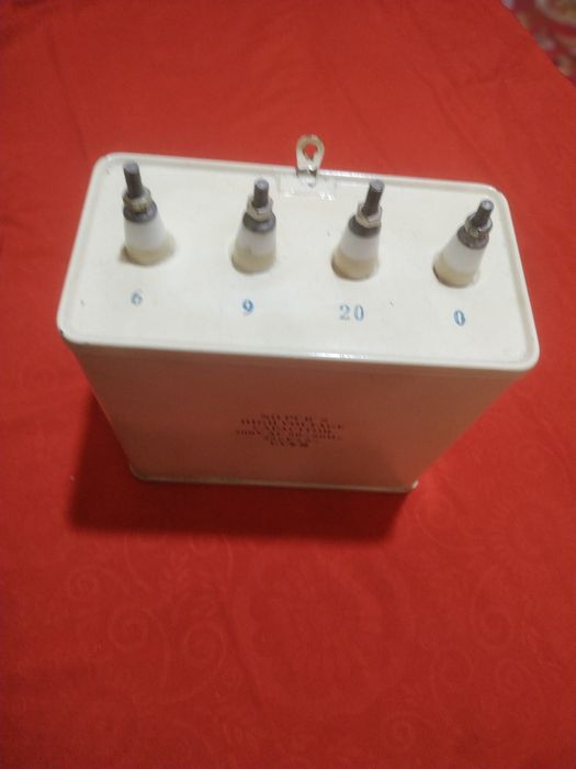 Силовой конденсатор