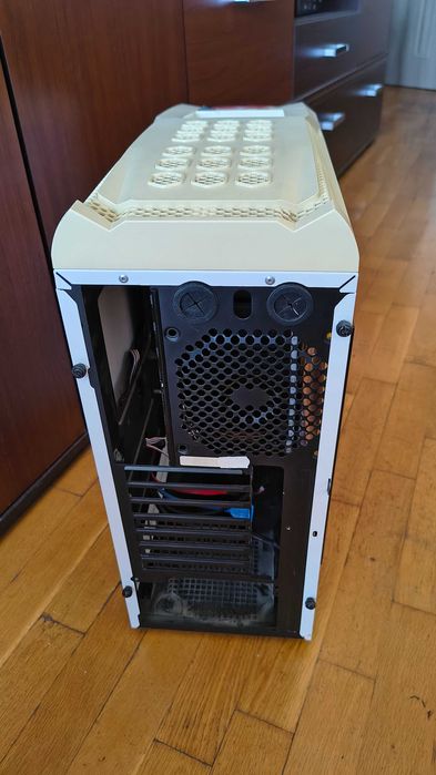 Кутия за компютър григс g rigs