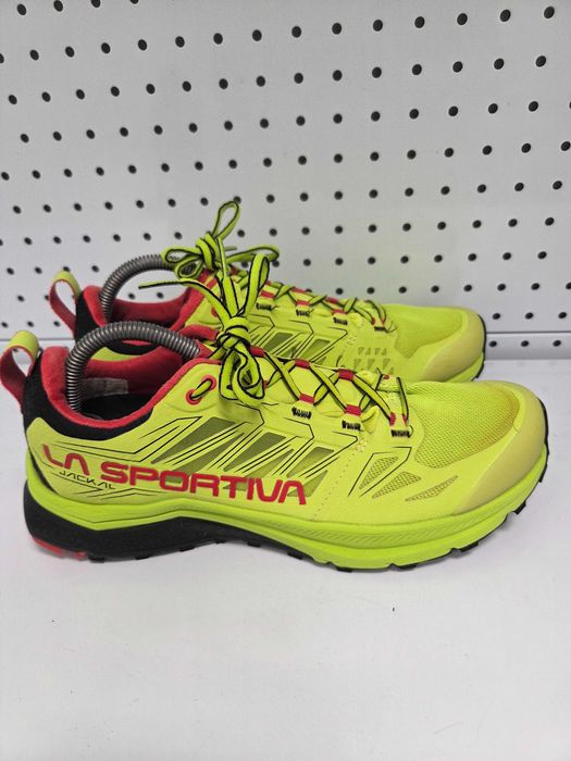 Оригинални мъжки обувки- La Sportiva Jackal Neon