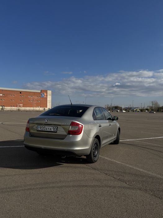 Продам Skoda rapid