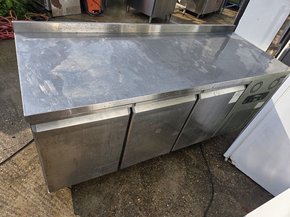 Frigider inox, frigider, Masa inox, banc lucru inox,